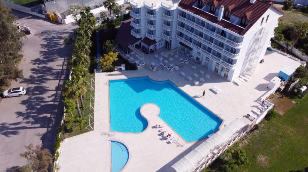  basen w Adalin Resort Hotel