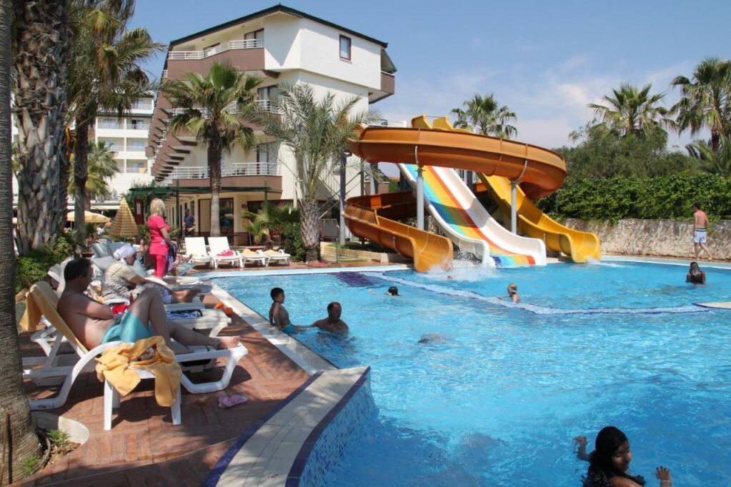  basen w Galeri Resort Hotel, fot. booking.com