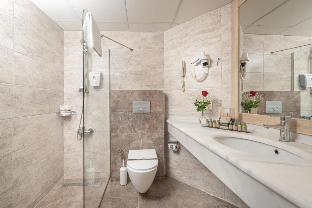  łazienka w Megasaray Resort Side - All Inclusive, fot. booking.com